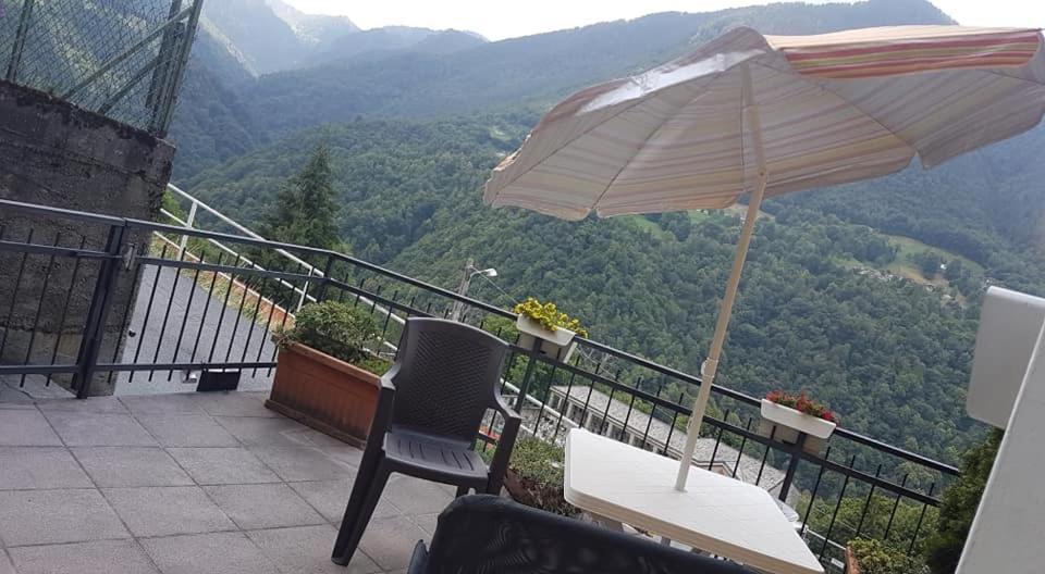 Bed and Breakfast Cedarwood Premana Exterior foto