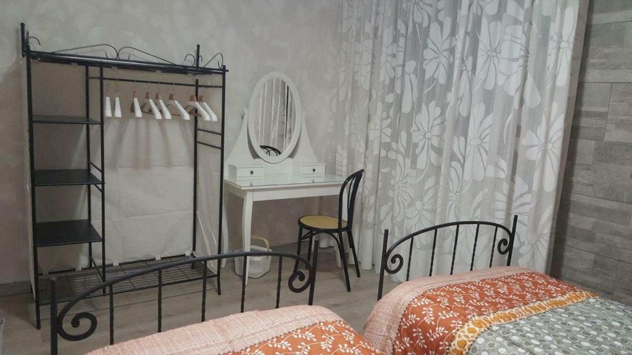 Bed and Breakfast Cedarwood Premana Exterior foto